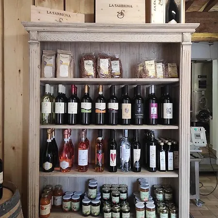 Alloggio per agriturismo E Cantina La Sabbiona *