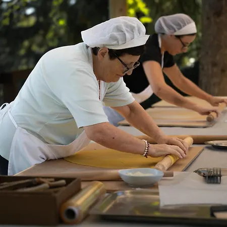 Bauernhof E Cantina La Sabbiona Faenza