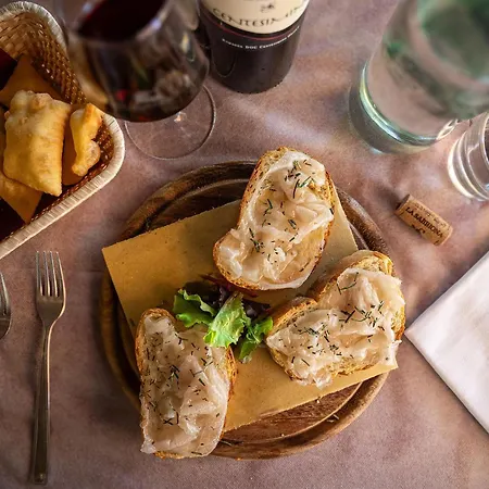 E Cantina La Sabbiona Bauernhof