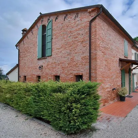 Alloggio per agriturismo E Cantina La Sabbiona